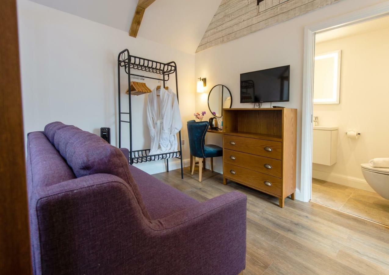 The Withies Inn Godalming Ngoại thất bức ảnh