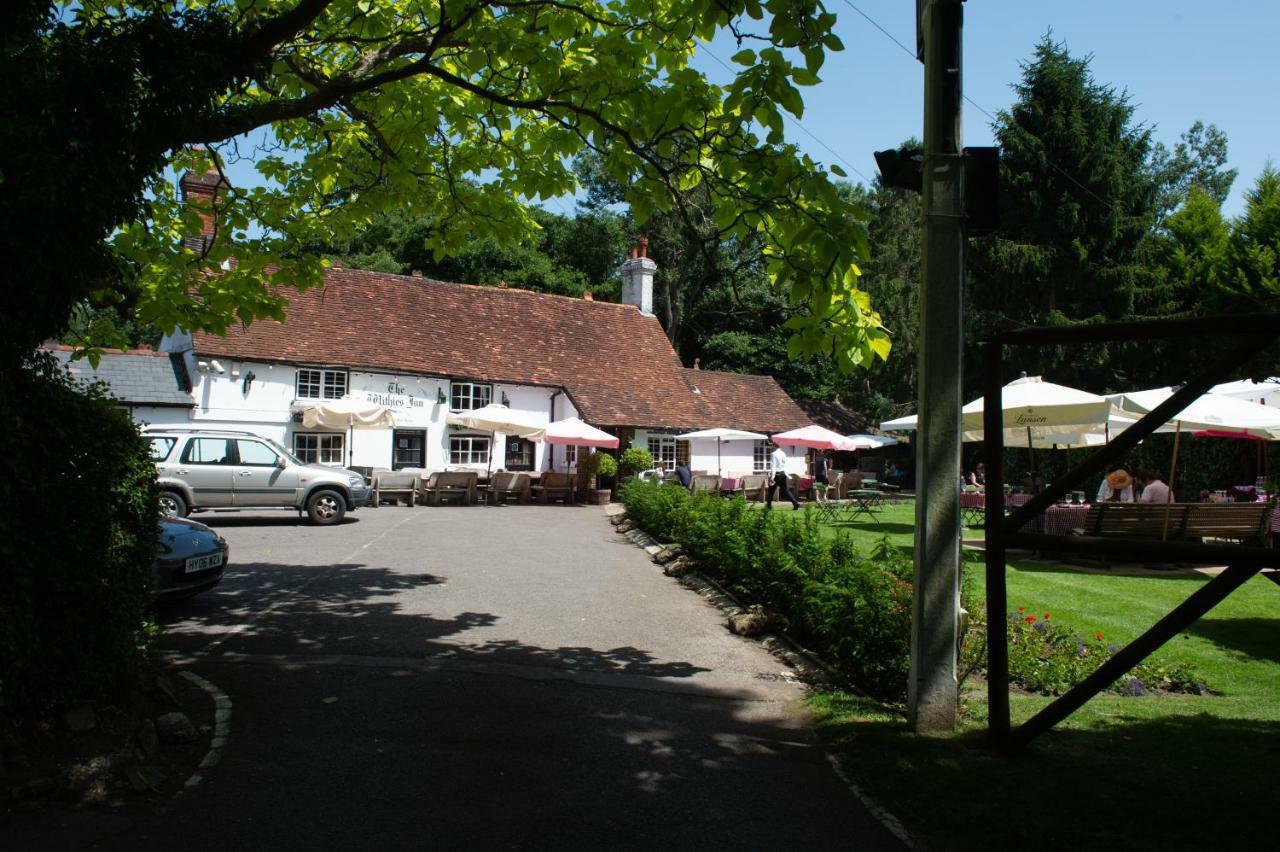 The Withies Inn Godalming Ngoại thất bức ảnh