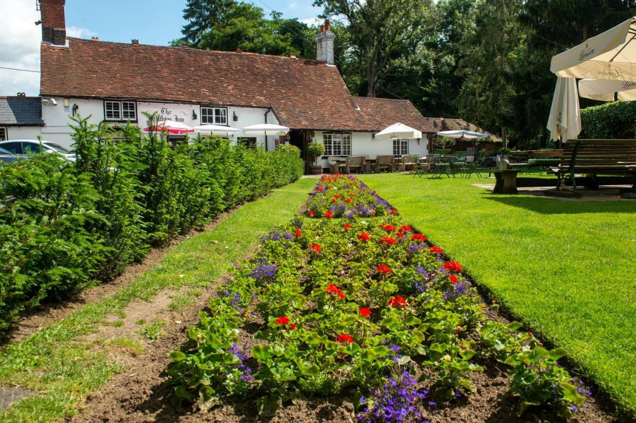 The Withies Inn Godalming Ngoại thất bức ảnh